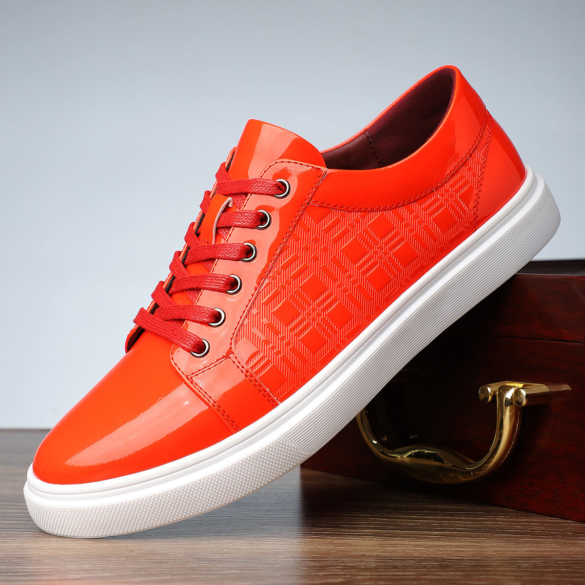 Elegantes zapatos de piel