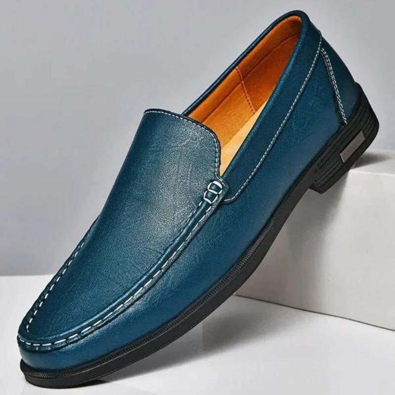 Elegantes mocasines de piel