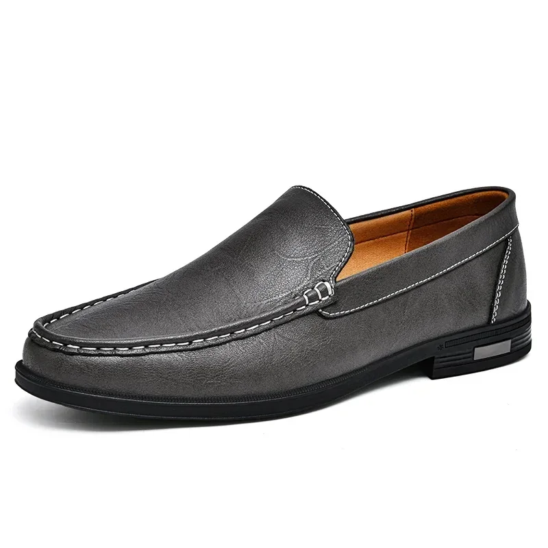 Elegantes mocasines de piel