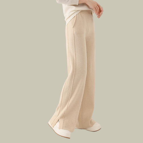 Barbara | Short knitted trousers for women