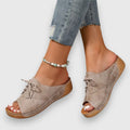 Saskia – Vintage-Style Sandal