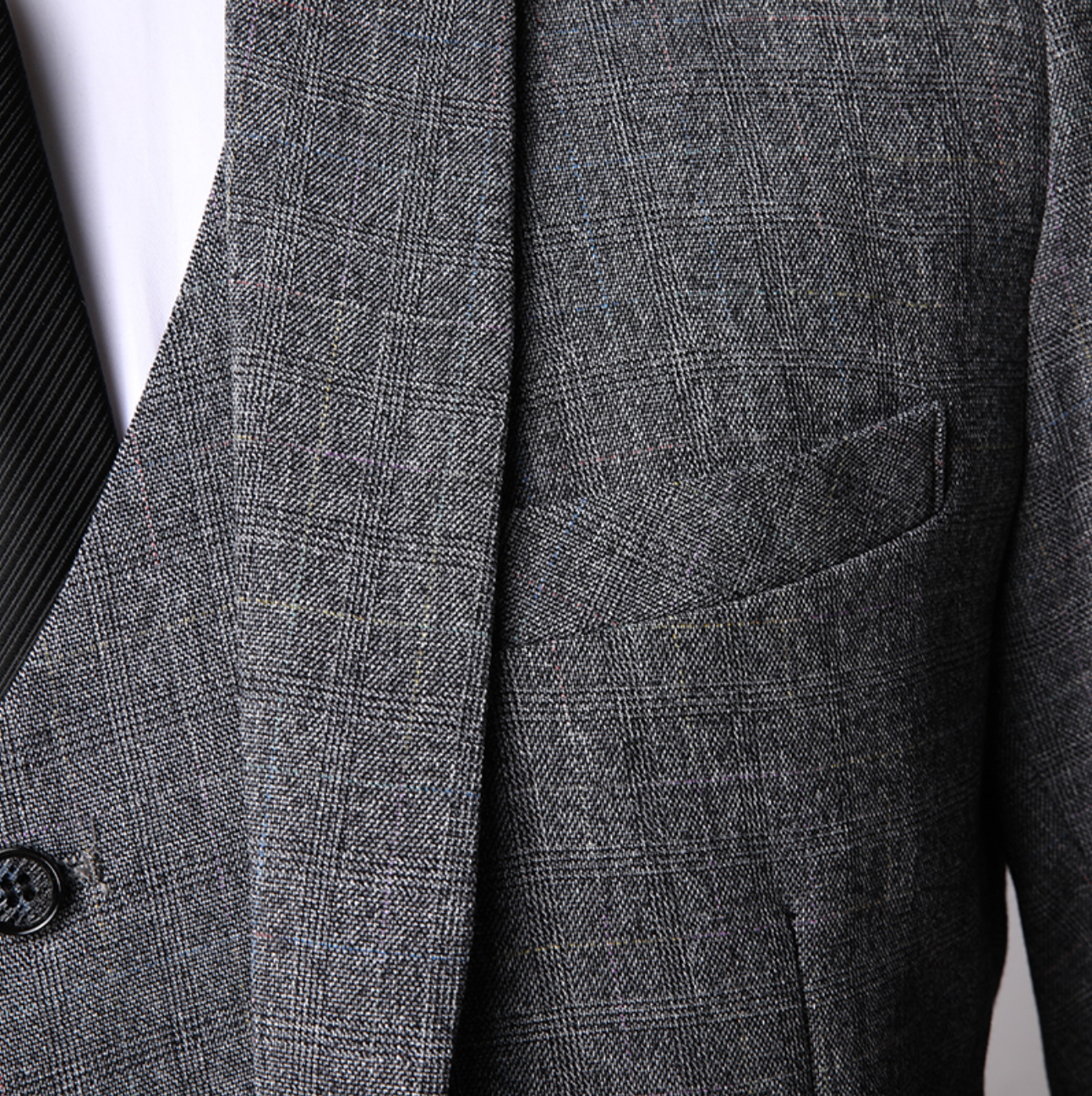 Traje de tres piezas para hombre
