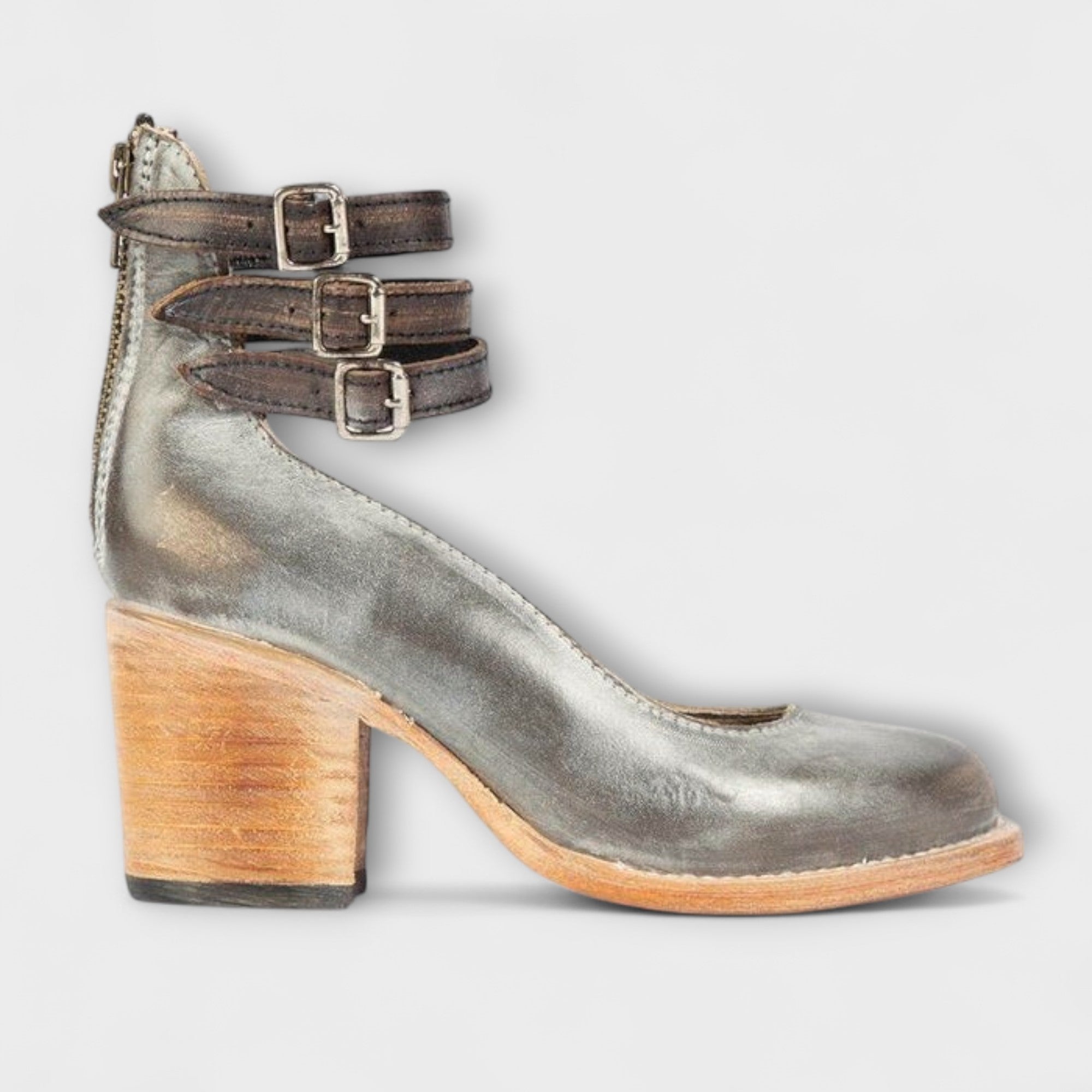 Bella – Comfortable and Stylish Orthopaedic Shoe