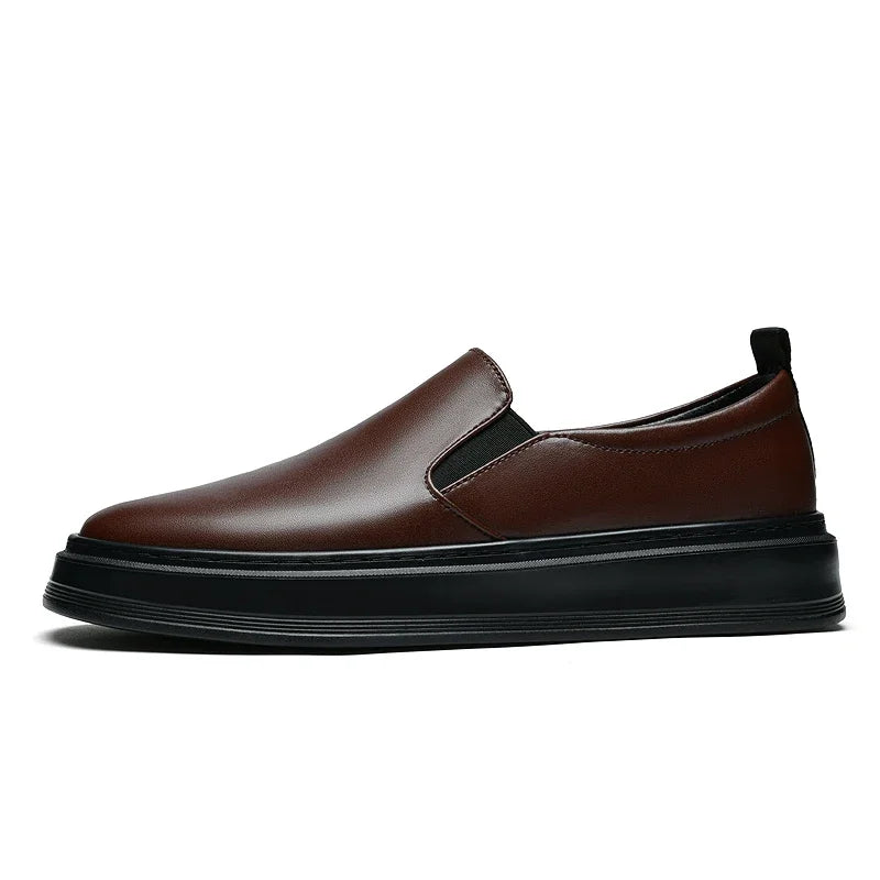 Zapatillas de piel
