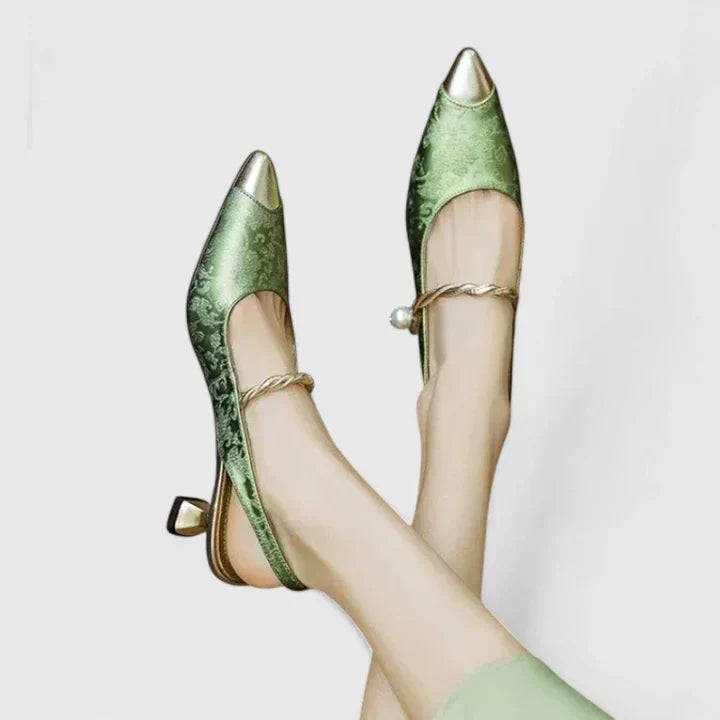 Women's Orthopaedic Heels with Textured Upper for Formal Occasions