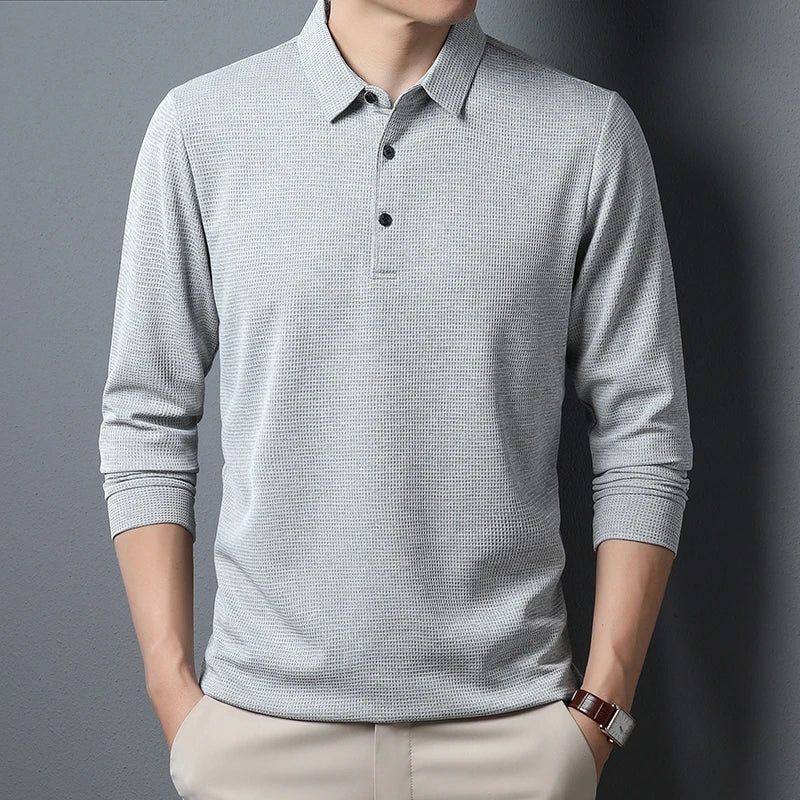 Elegante polo de manga larga