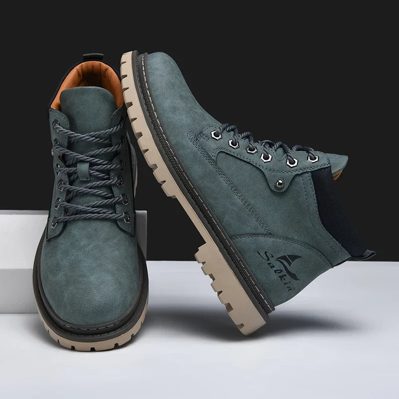 Elegantes botas de piel