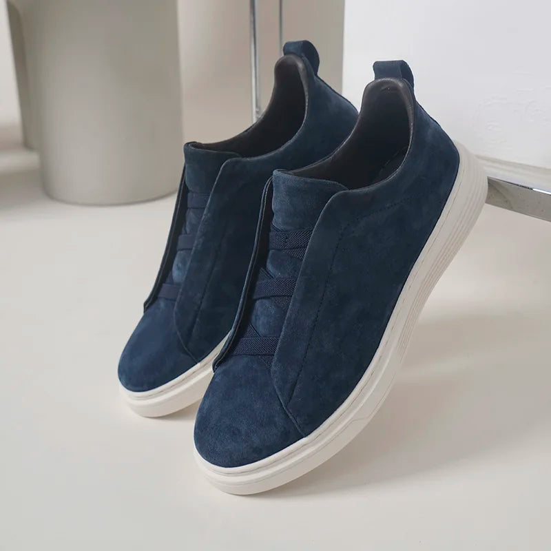 Elegantes zapatos de piel para hombre