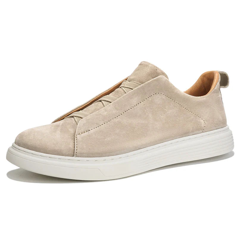 Elegantes zapatos de piel para hombre