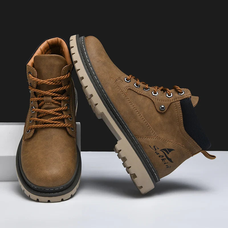 Elegantes botas de piel