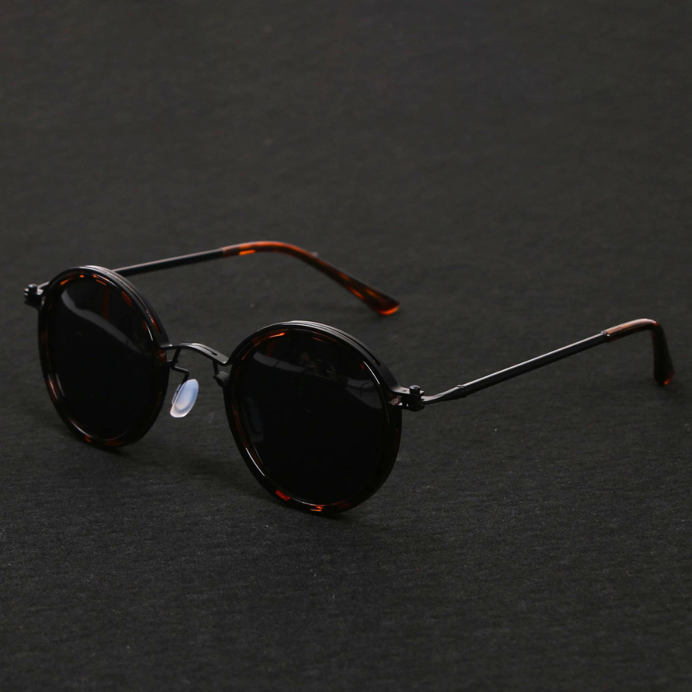 Avius Shades