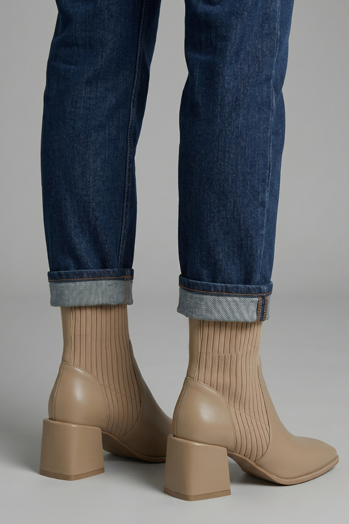 Women's Ankle Boots with Block Heel Design for Fall