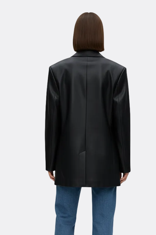 Audrey | Classic Notch Lapel Blazer with Welt Pockets