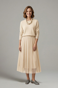 Women’s Layered Dress with Round Neck and Pleated Skirt