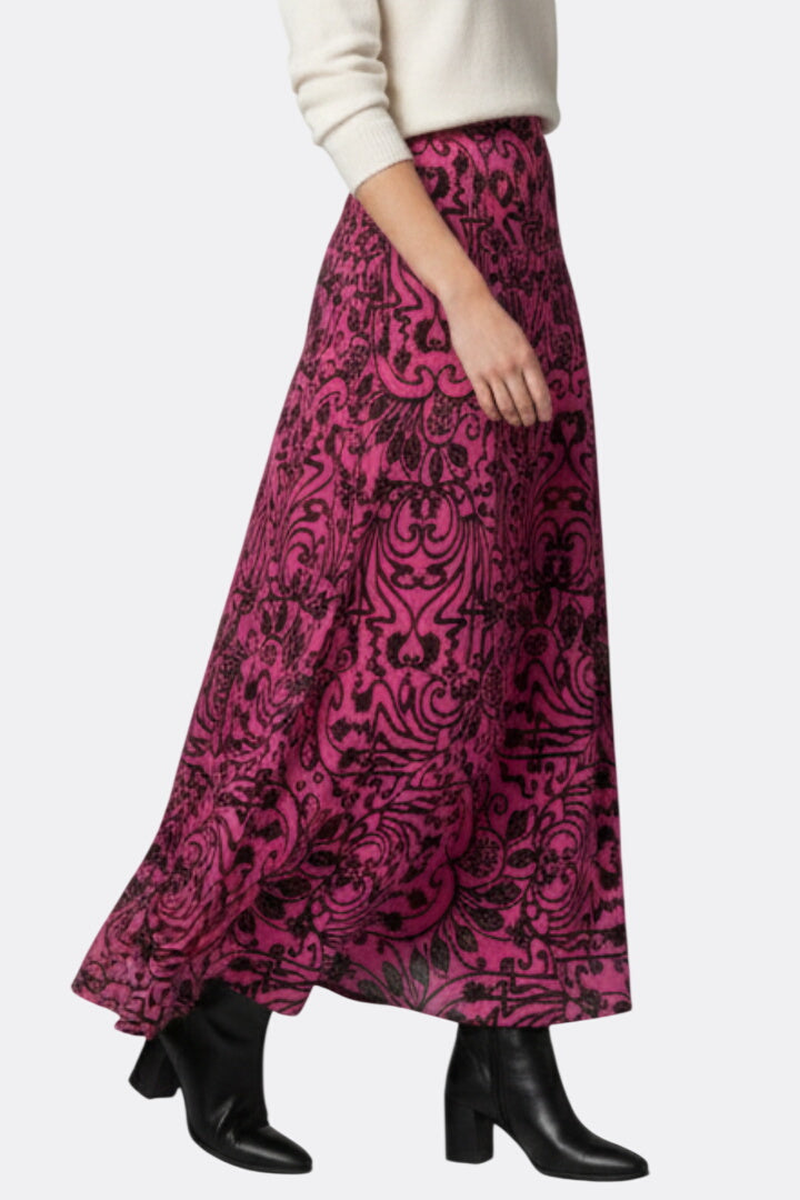 Women’s Maxi Skirt with Elastic Waist and Printed Surface