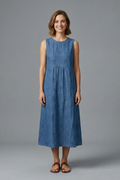 Women’s Midi Dress with Round Neck and Sleeveless Design