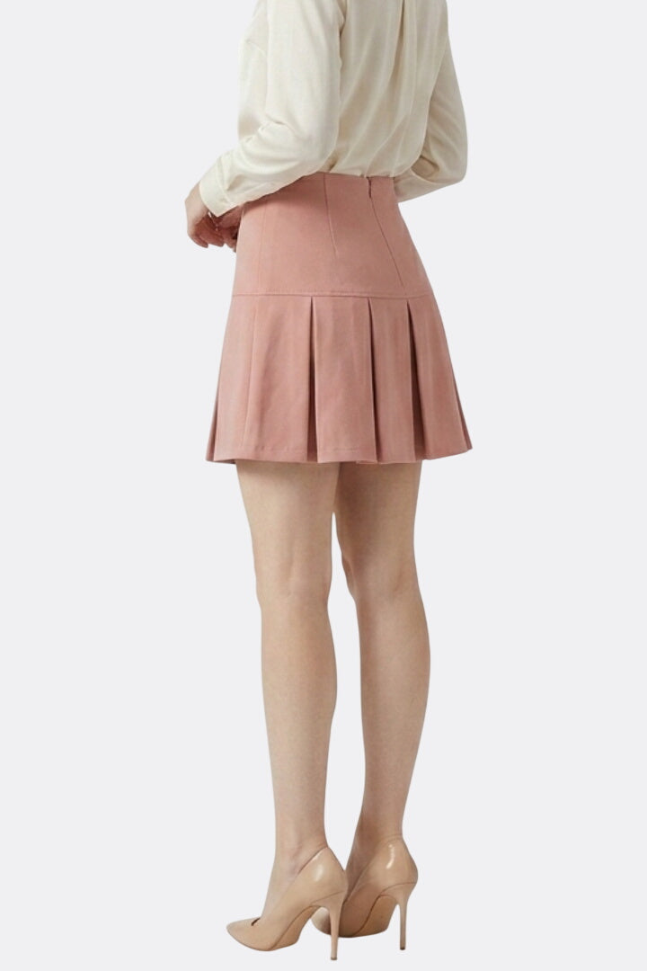 Women’s Mini Skirt with Pleats and High Waist