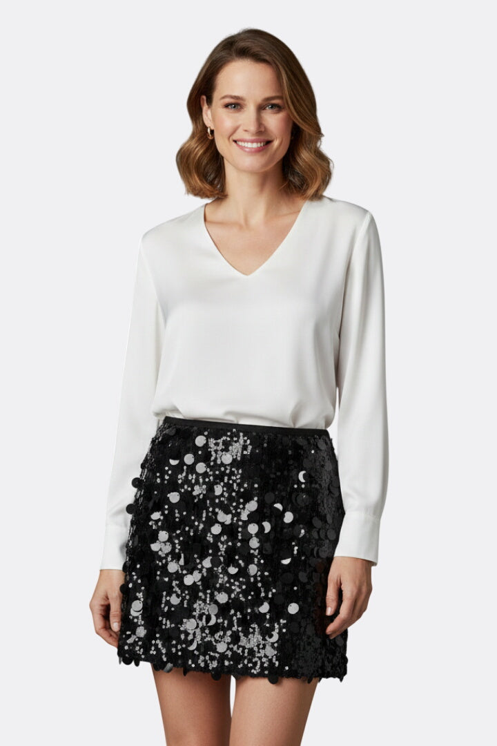 Women’s Mini Skirt with Sequinned Surface and Straight Hem