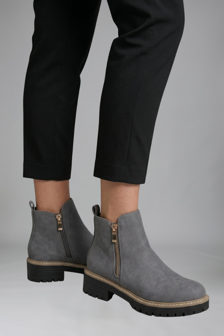 Women's Orthopaedic Ankle Boots with Side Zip Closure for Fall