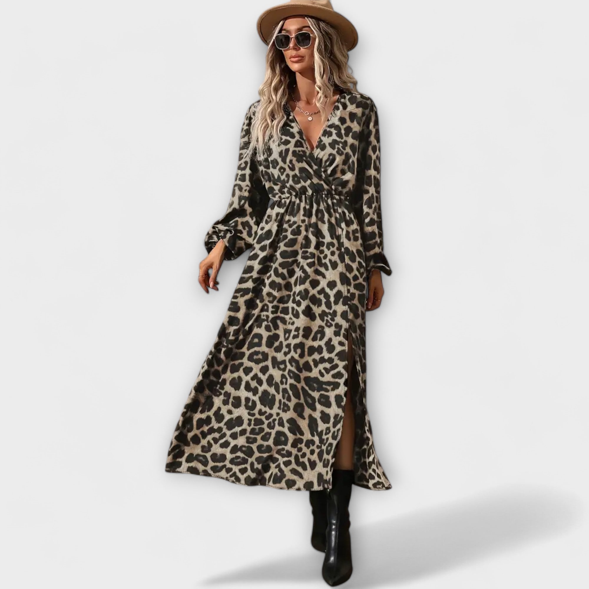 Natalie - Stylish Dress with Leopard Print