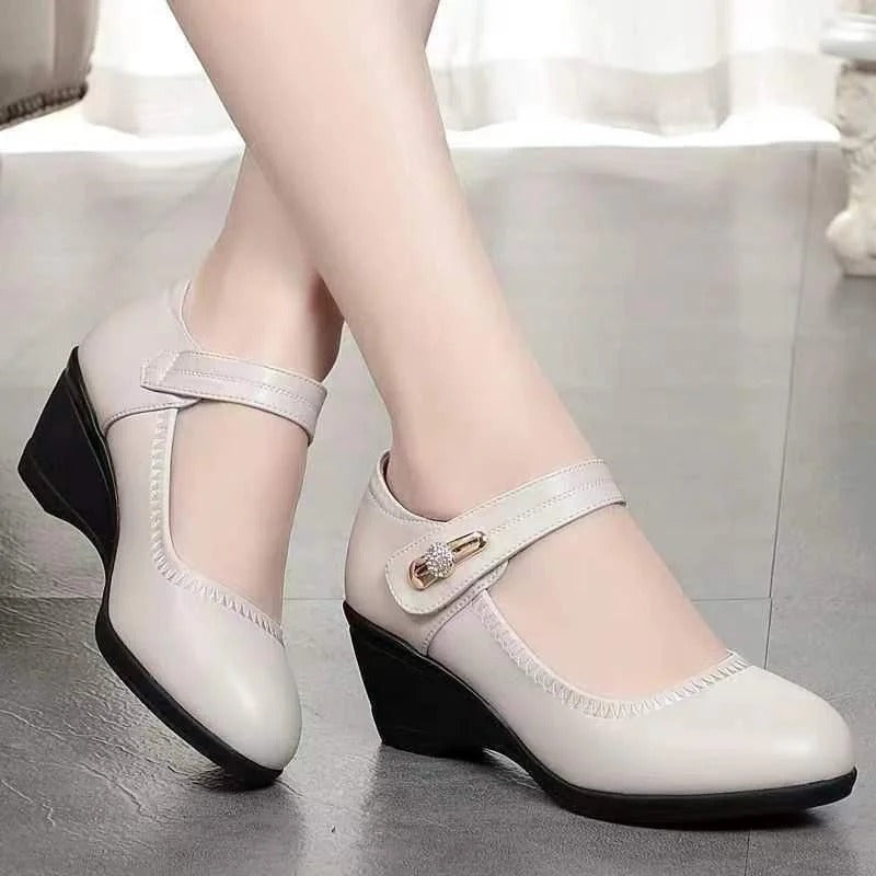 Zapatos de tacón medio elegantes y cómodos