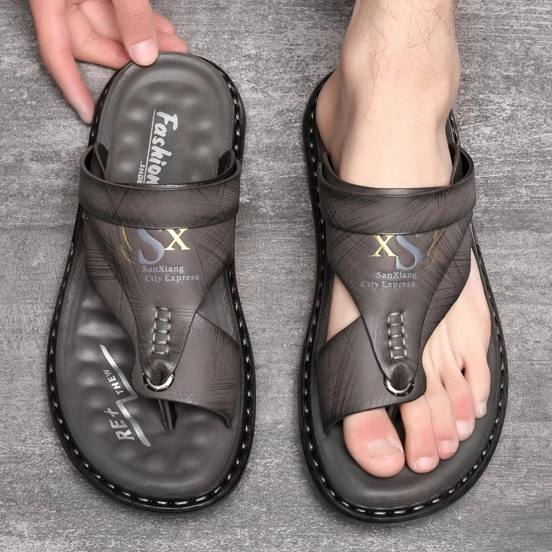 Sandalias Lucian con agarre de cuero